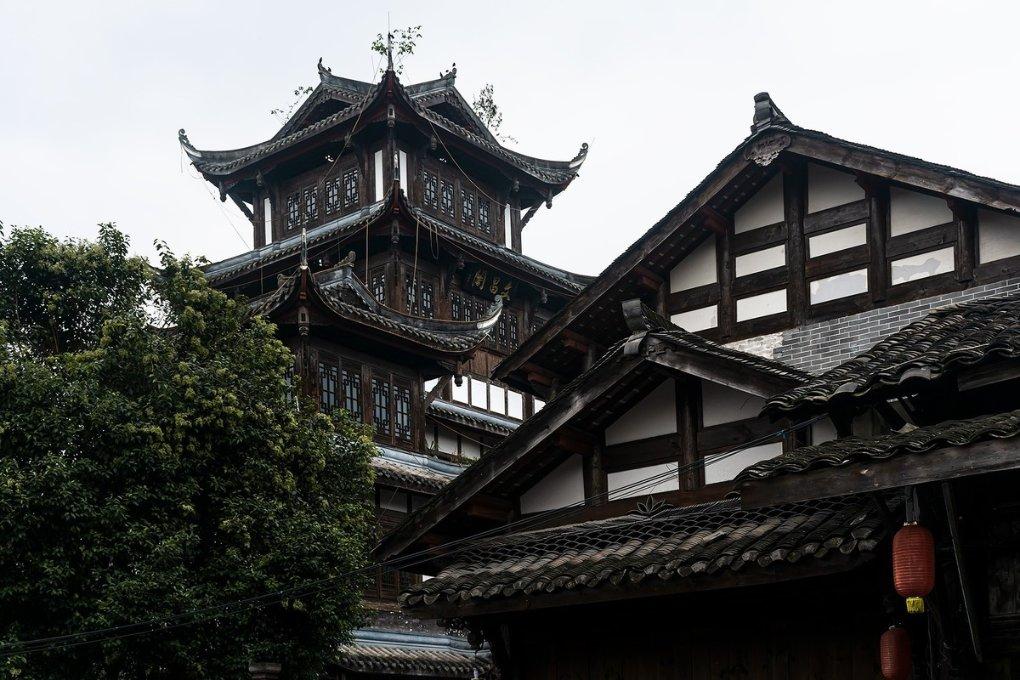 苦情痣人有什么特殊的福气？有苦情痣的人要经历几次情劫？游戏画面